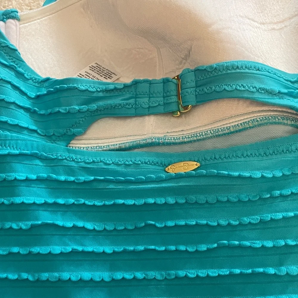 Jessica Simpson Bathing suit - Picture 4 of 5